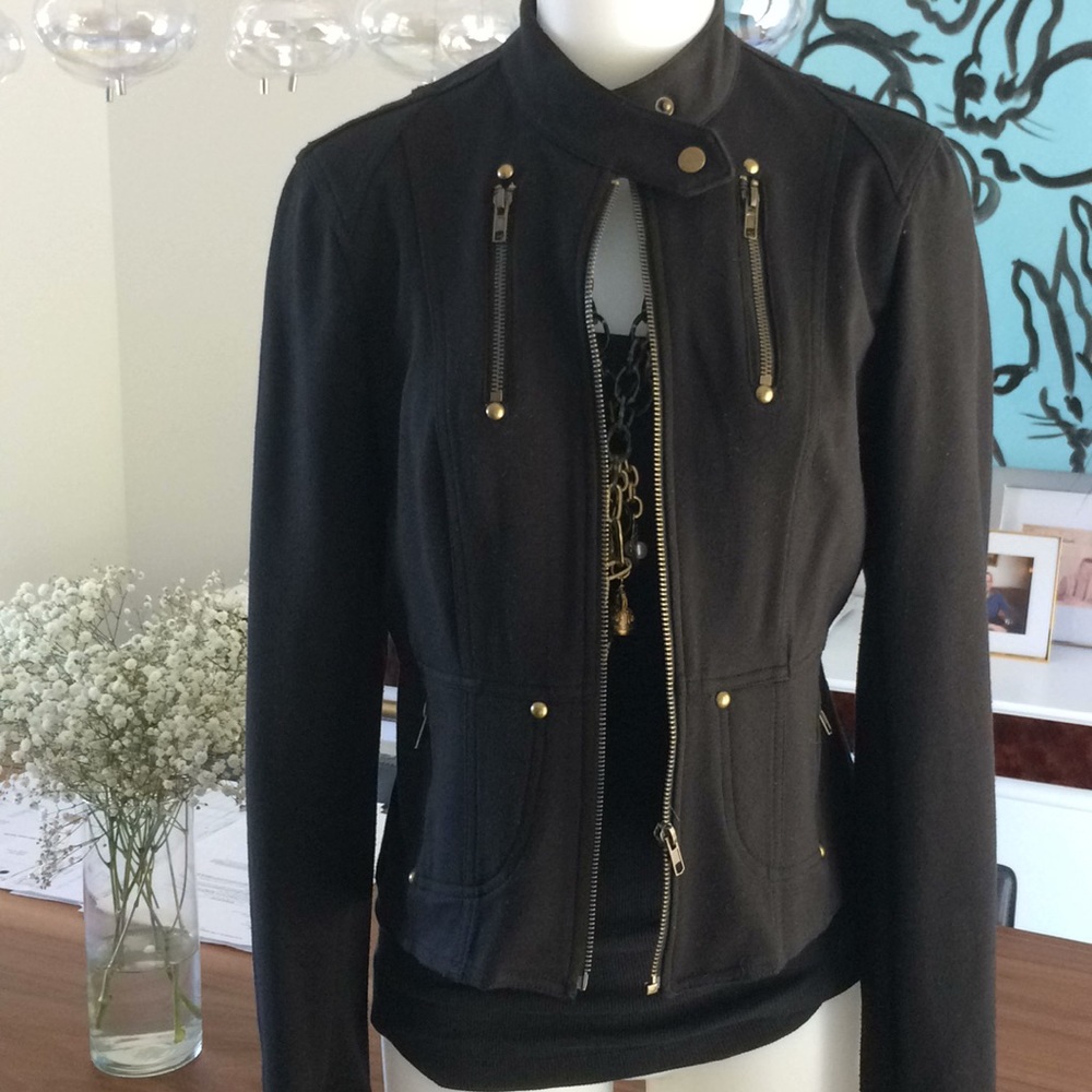 On trend! Military vibe knit jacket